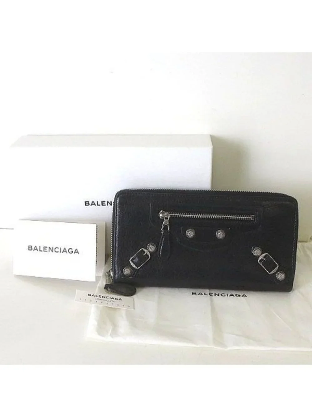 Balenciaga product name